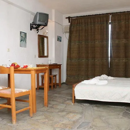 Blue Bay Apartment *